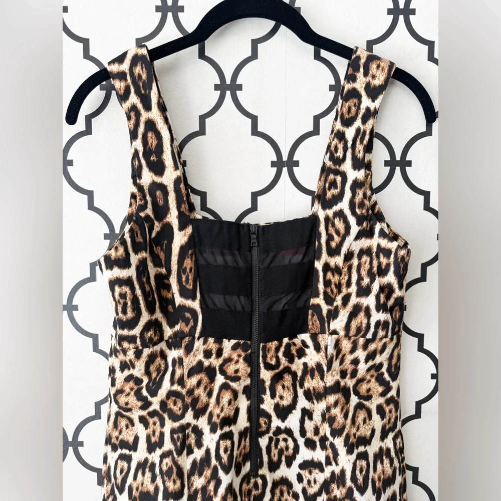 Alice + Olivia Nicola Leopard Dress - Picture 3 of 3
